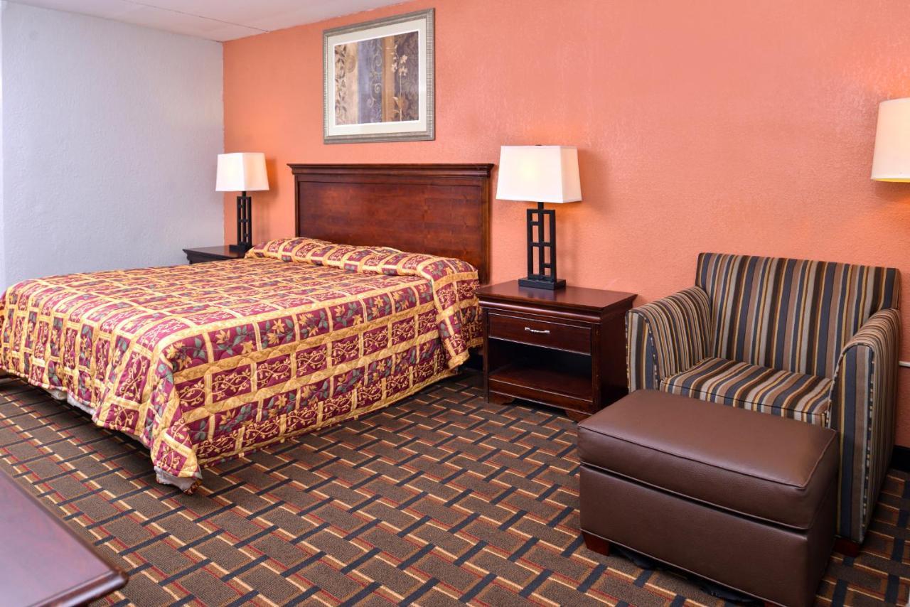 Americas Best Value Inn Richmond South Bellwood Kültér fotó