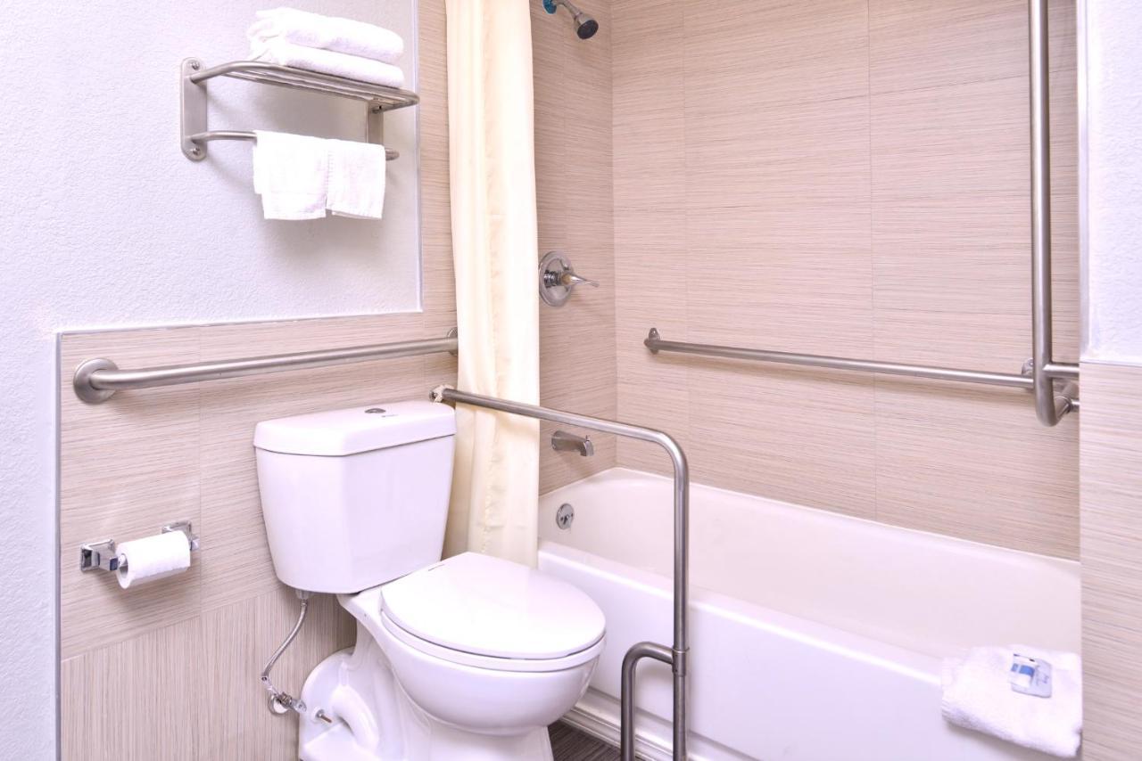 Americas Best Value Inn Richmond South Bellwood Kültér fotó